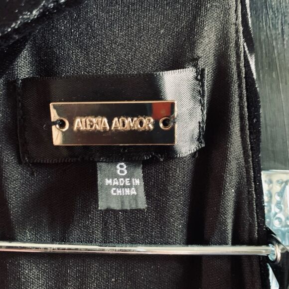 Alexia Admor Meghan Velvet Jumpsuit Black | Size 8 - Picture 4 of 10
